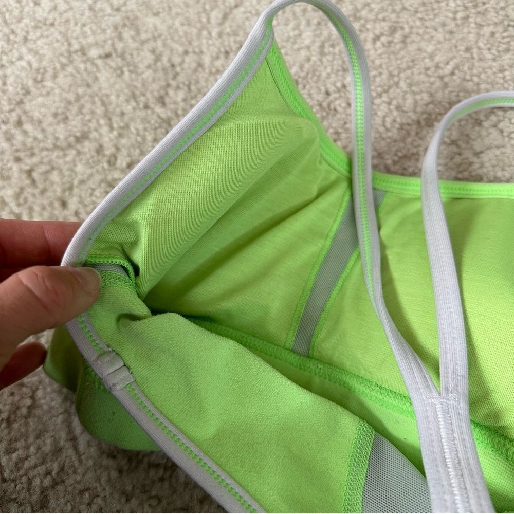 Lululemon bright neon lime green sports bra - Picture 10 of 10